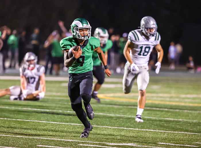 De La Salle vs St Mary's October 7, 2022 Photo-Ralph Thompson37